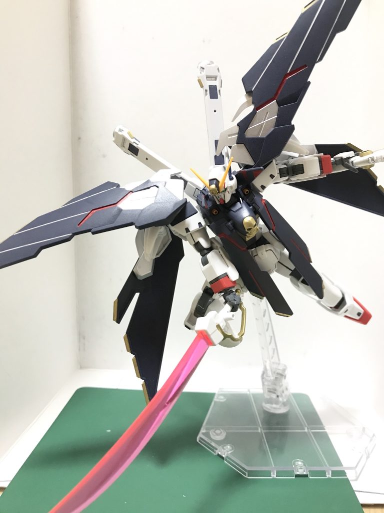 ビームザンバーで斬りかかり