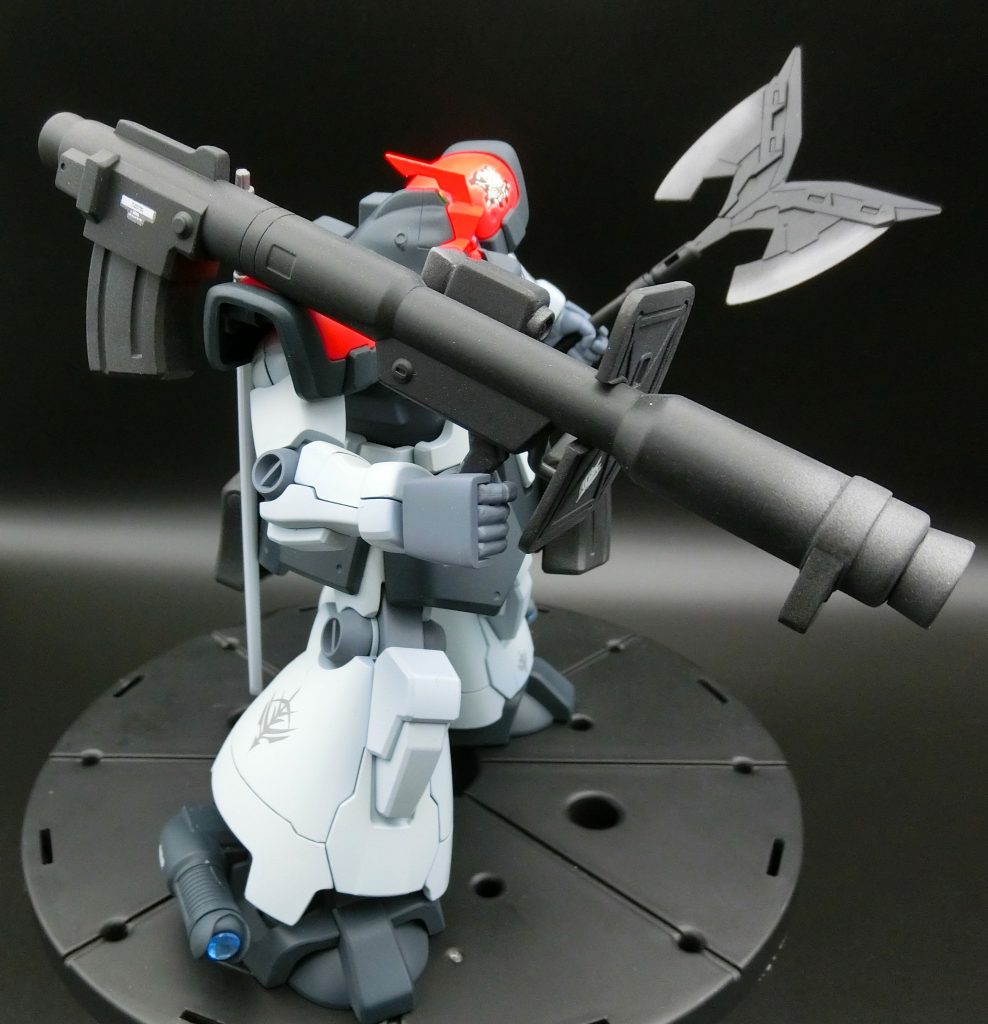 古めのキットですが、重厚感のバランスは、ドム系の中でも秀悦かと