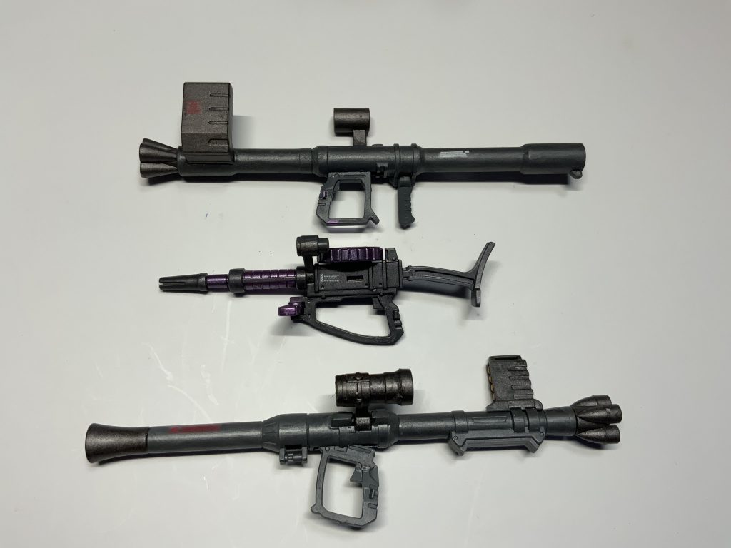 武装はザクバズーカ1、ザクバズーカ2、ザクマシンガン黒い三連星仕様です