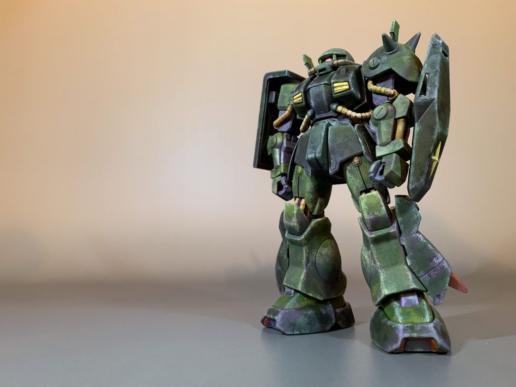 味よ出ろよと頑張って塗装して、こんな感じになりました。