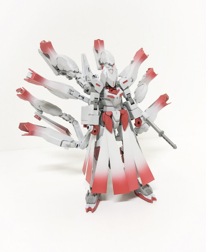 玖武玖輪コアガンダムと飛尾が合体した本機の基本形態。尾に装備されている様々な武装に加え固定武装にミサイルとビームサーベルを持つ。