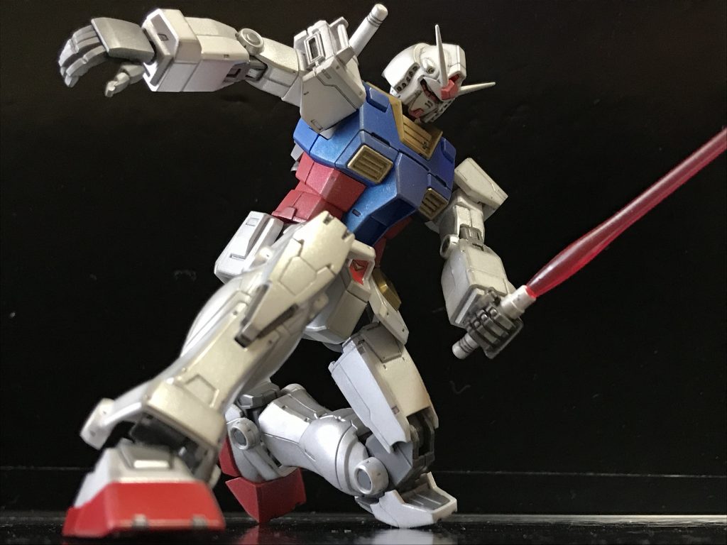 コロニーに穴があき