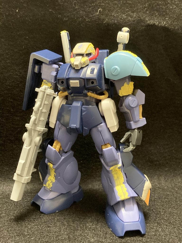 やりたいことは大方決まっていたので簡単に紹介をば・ベース:ハイザック・その他:ビルドシリーズジャンクから・素材としてわかるもの肩部:アイザック脚部:ガンダムNT-1腰部:EzSR武装:キャンペーン付属のもの