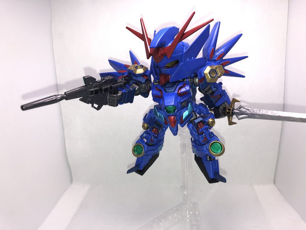 ガンダムアクエリアスの持つアンチMDウイルスとユニコーンガンダムのフルサイコフレーム、二つの性質を掛け合わせたSD機体。様々な兵器を無力化し、戦場を制圧する。