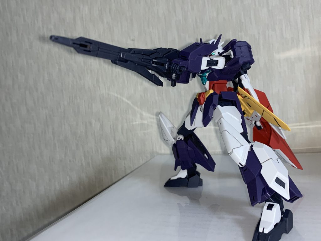 ユーラヴェンガンダム狙撃機体好きもあり1番好きなアーマーです。登場回数に対しての印象も大きいですし。