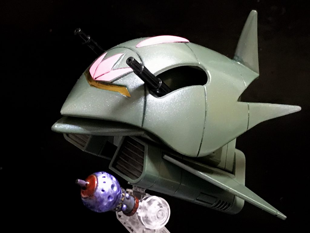 後日、アムロのガンダムとシャアのゲルググと3人で遊びたいところです(^^)