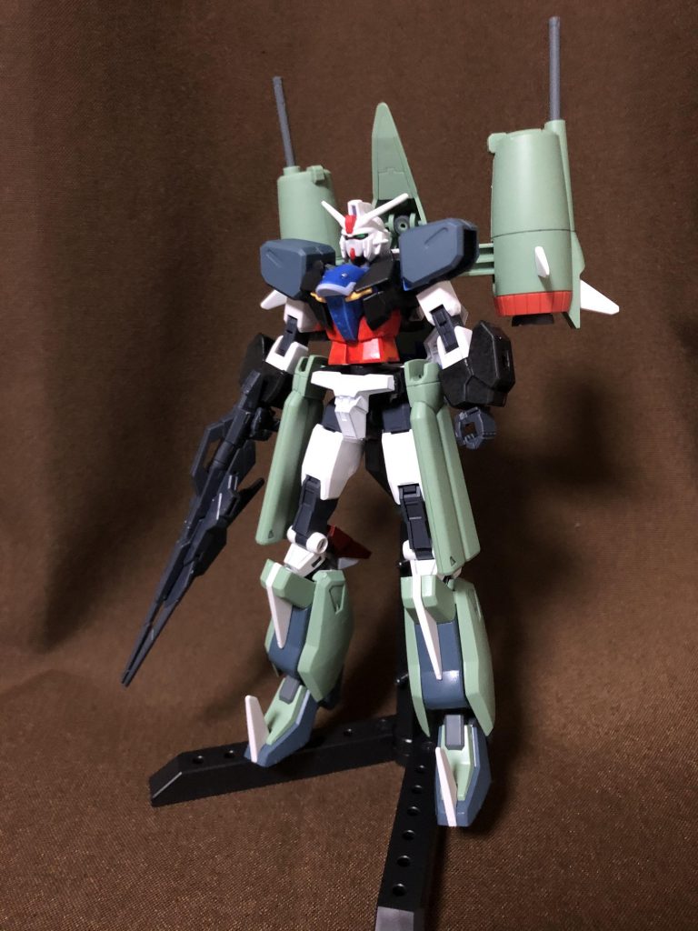 そして『コアスプレンダーガンダム』と『カオスアーマー』を合体させれば、高機動宇宙戦形態『カオスプレンダーガンダム』に。
