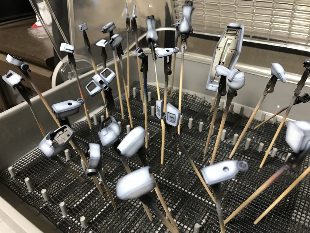 黒立ち上げ、難しいですね。