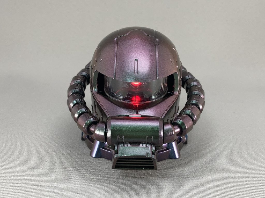 オリジンでシャアのMSは初めから専用カラーでしたが、もし一般兵からのし上がっていったなら、緑から赤の変化はシャアの台頭を表してるようで良いんじゃないかと思いました。