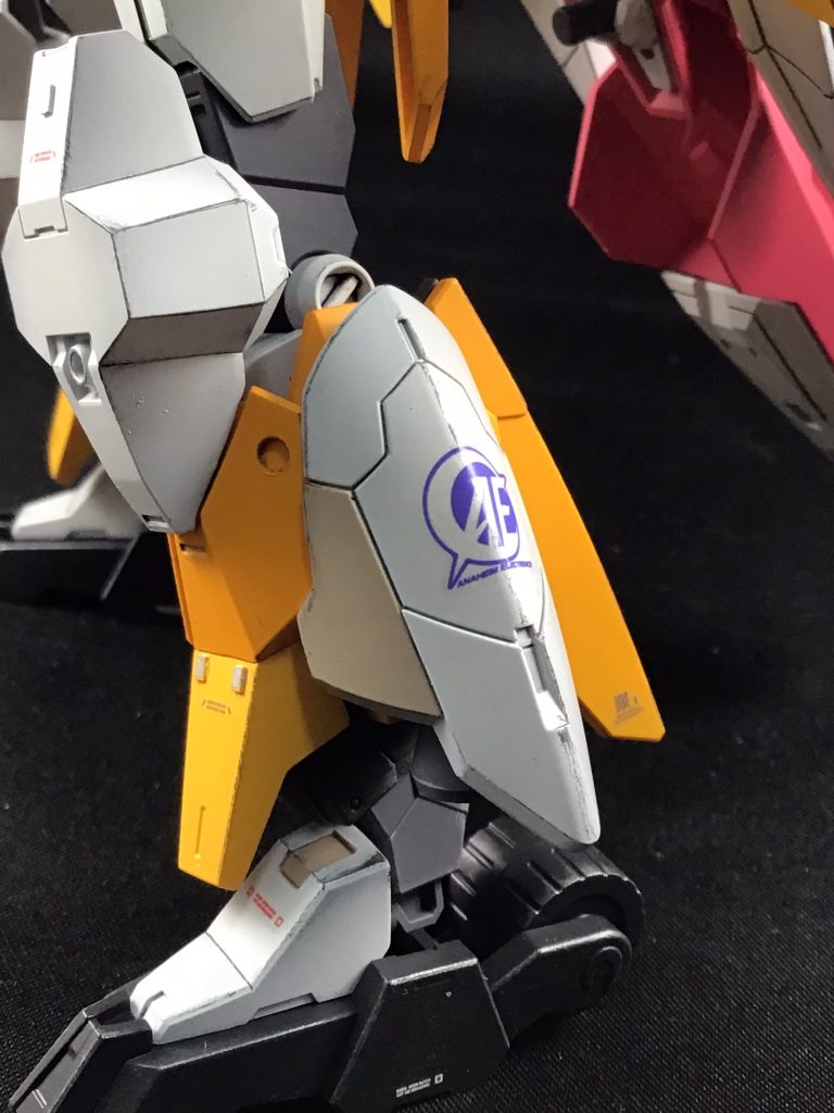 個人的にこのアナハイムデカールがお気に入りです。