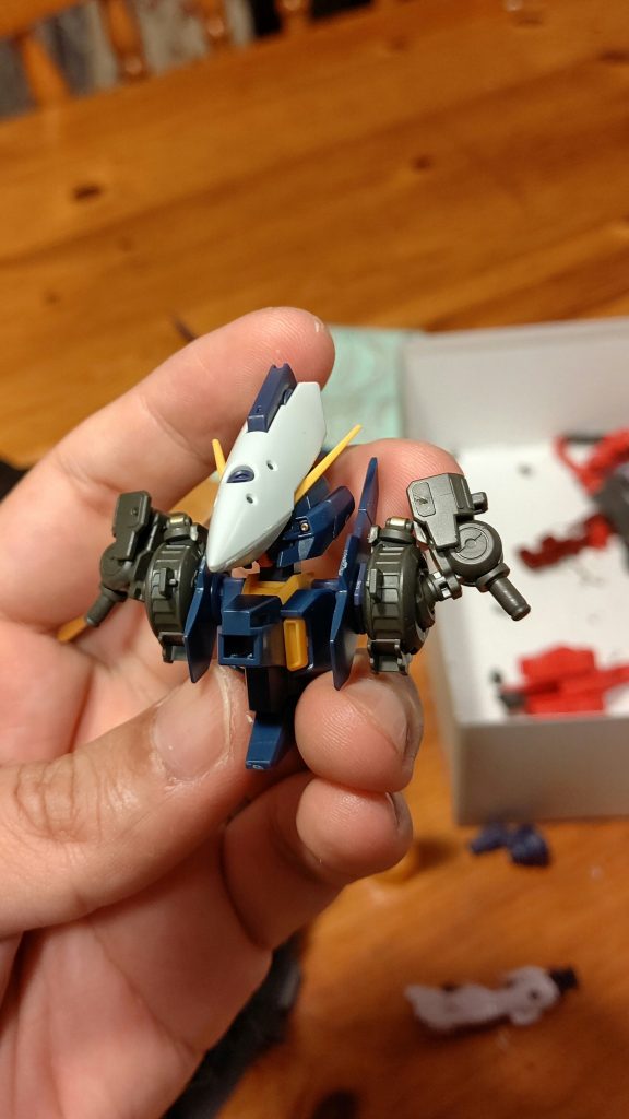 エイハブリアクターを無理やりくりぬいて装備。