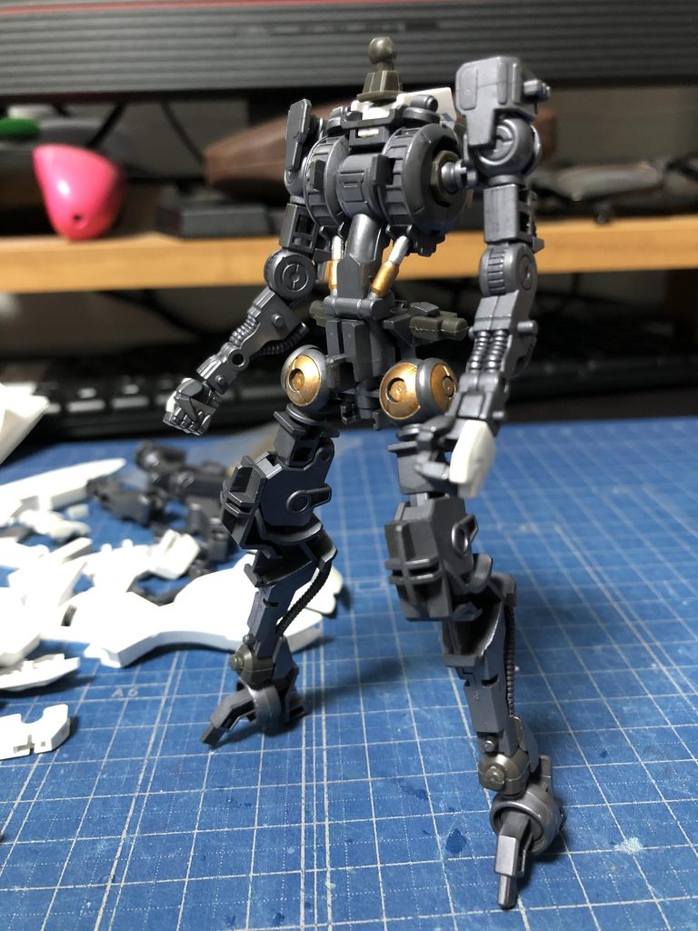 フレームの部分塗装追加。
