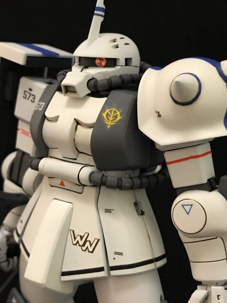 大河原邦男氏のデザインとコミック版のデザインでは一致しない所がありましたが、そこは開きなおってミックスしてしまっております。