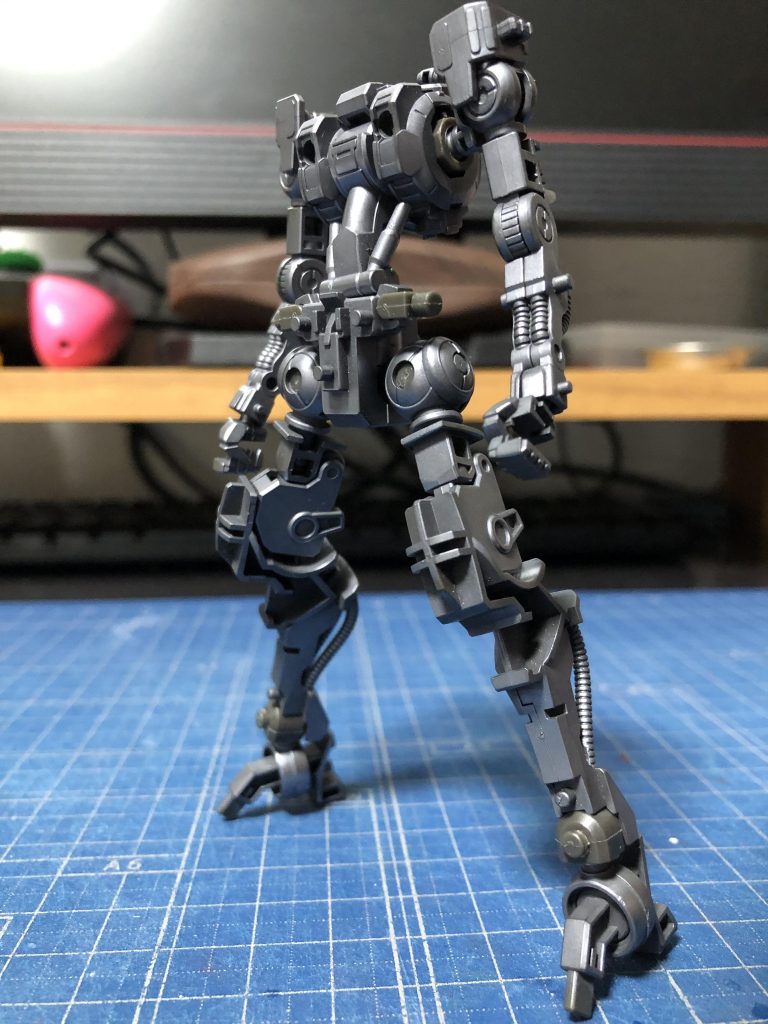 フレームの基本塗装。