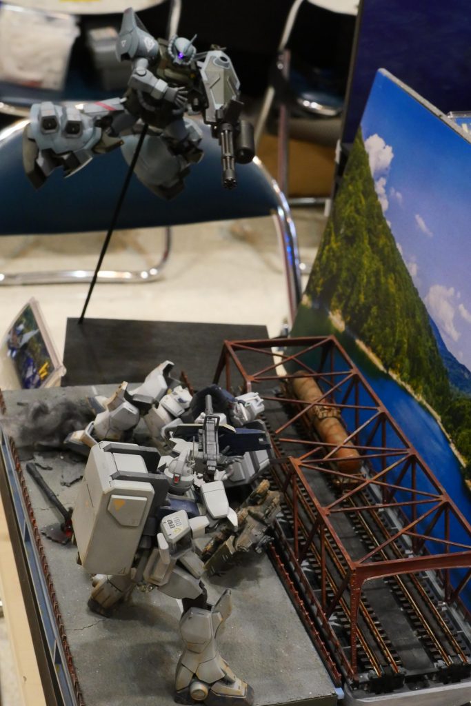 もう少し道路を伸ばしたかったのですが、こちらの方が柔軟性があって取り回しが良いので😅