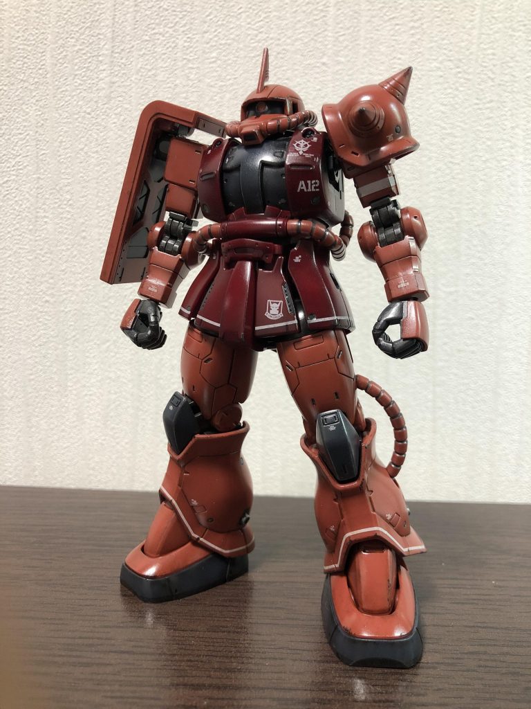 光沢トップコートにて完成。