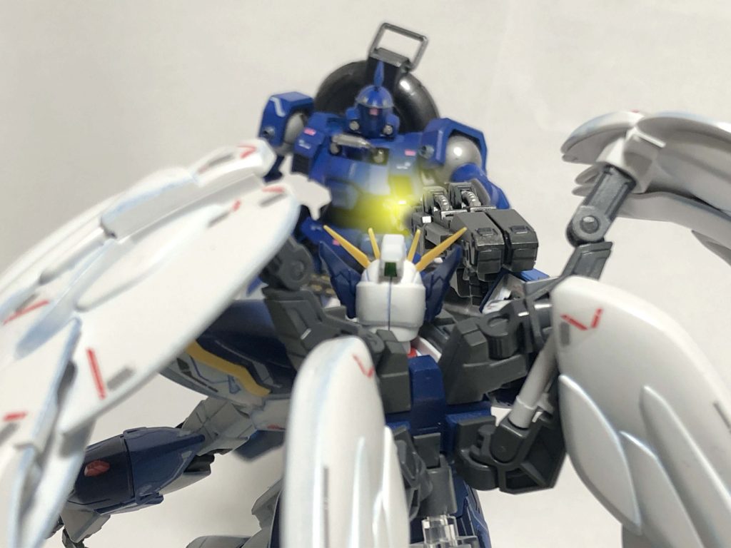 おまけカトル「ダメなんだよぉ!!それ以上近づかないで!!!」いきなり引き金引くんだものドン引いたよね※本来ウィングゼロですが代わりにゼロカスでやってます