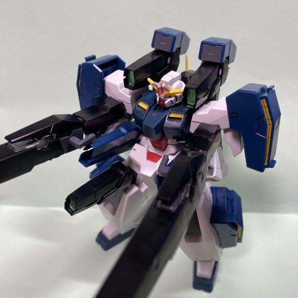 セラヴィーガンダム GNHW/B