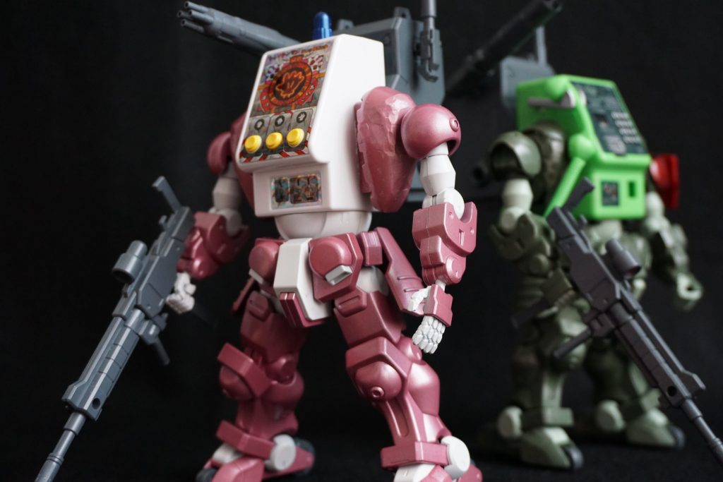 以前作った公衆電話ロボと。