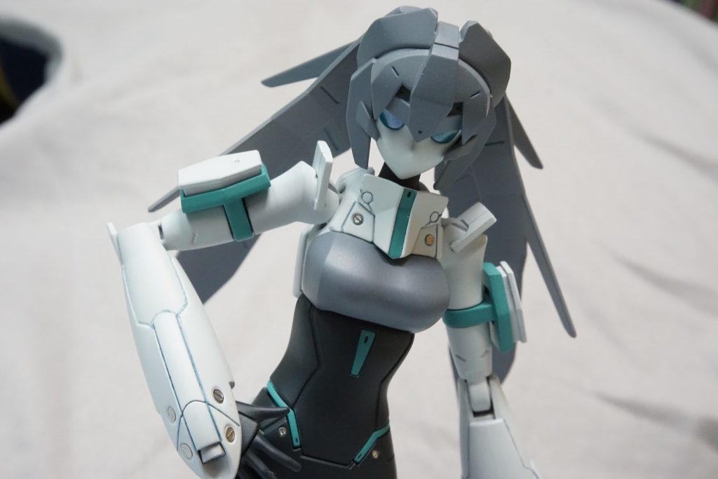 実は髪の毛とかその他、少しエッジ出しを行ってみたりしてます!