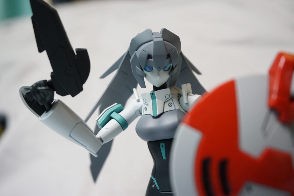 カザミのジャスティスナイトの盾を持って戦ってたの結構印象に残ってますね。