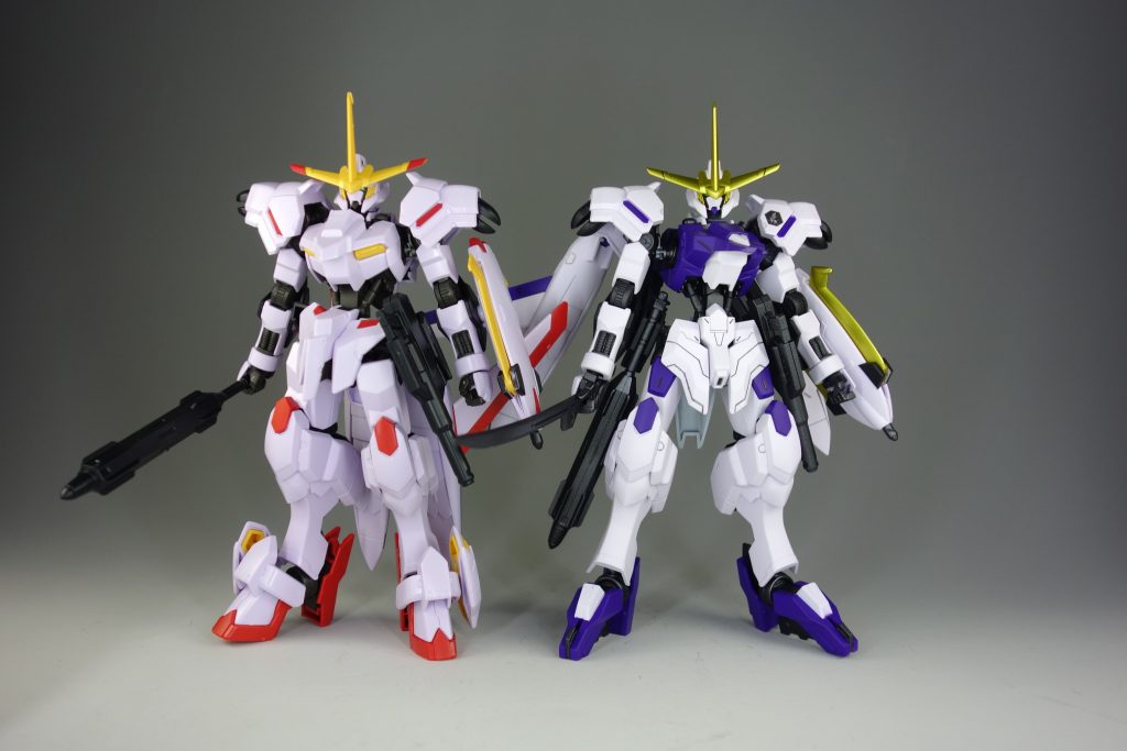 元キットとの比較です　ウイングフレームのボール凸がやや目立ちますが拡張性を残したかったので切り飛ばさずそのままとしました