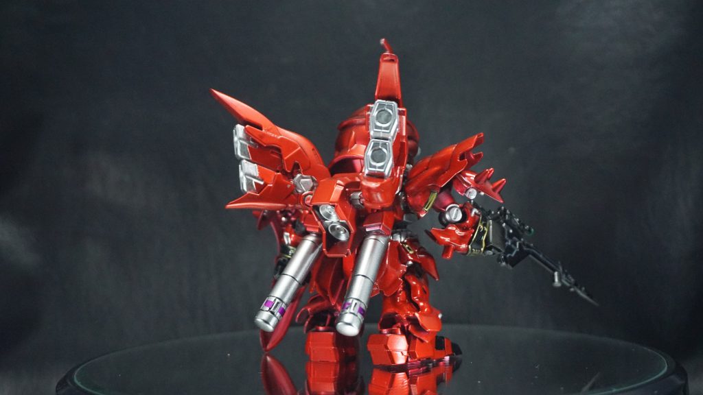 プロペラントタンクは100均のラピーテープを貼ってます。(赤色所持しているのに気づかずになぜかピンク)