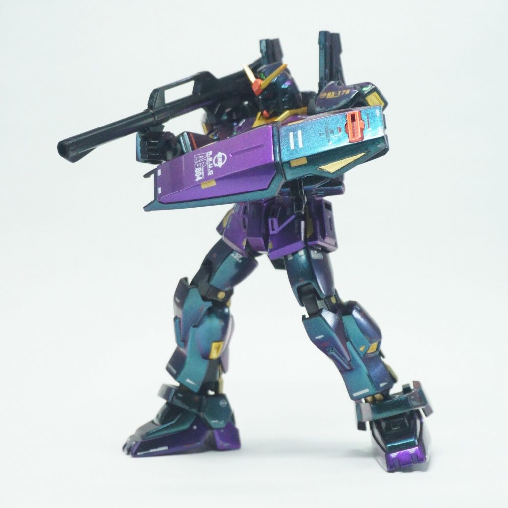 告白しておくと、ティターンカラーを残してカラー選択したにも関わらず、デカールはエウーゴですwティターンズから奪取したが、リカラーするまでのつなぎにステッカーしていたていで。