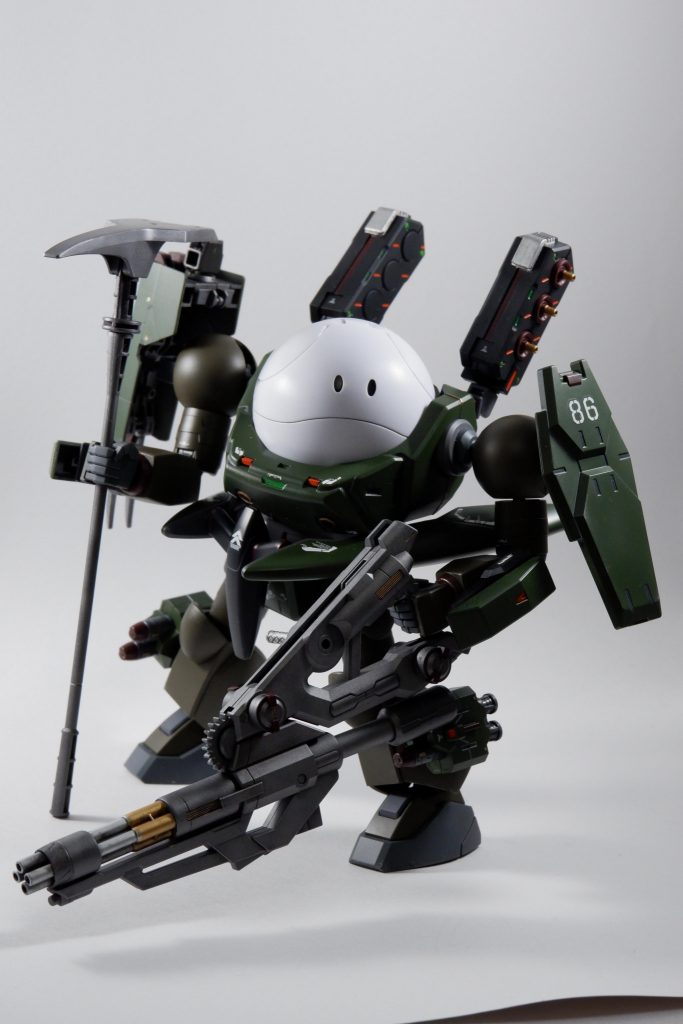 左手にはスピニングブラスター(よく投げ売りされてるやつ)を装備し、状況によって使い分け。