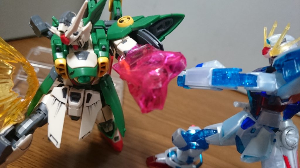 レイジも負けじとビルドナックル!