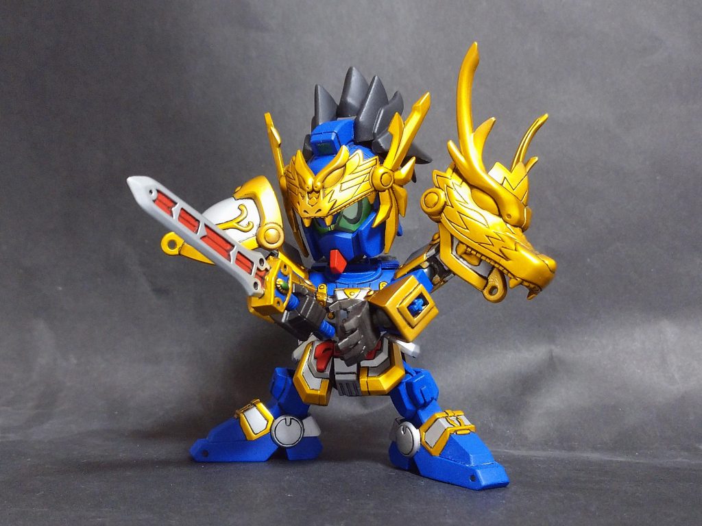 龍凛槍・獅青刀。龍凛槍は合体ギミックの都合で短いので延長。獅青刀は穴を塞ぎました。