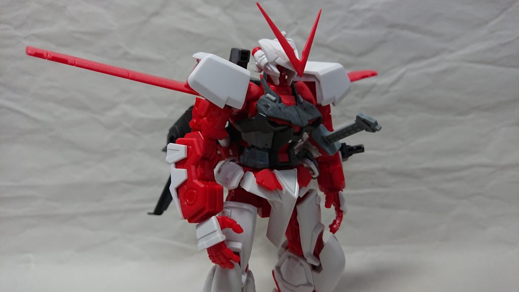 表面処理や各部のシャープ化などの基本工作を終えた状態です。