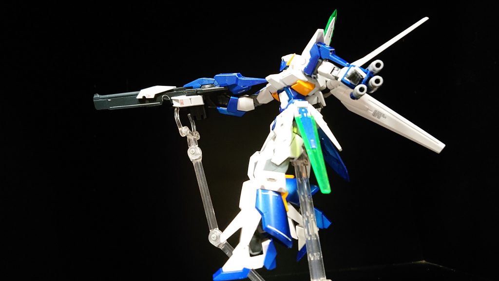 オクスタンランチャー言わずと知れた実弾、ビームの撃ち分け出来る長砲身のランチャー