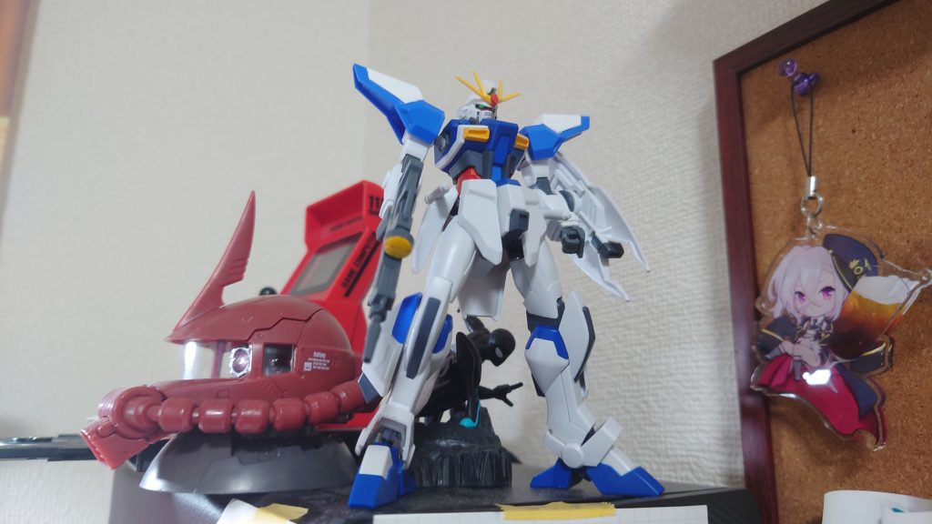 肩も白塗って本体は完成。