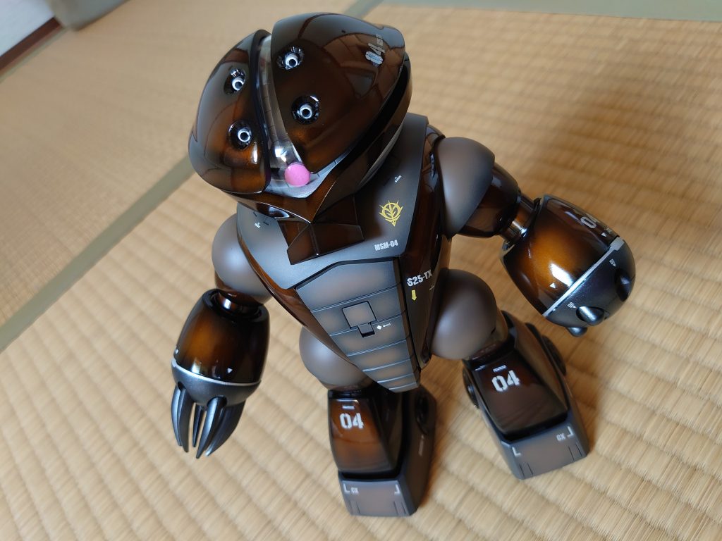 MGアッガイ　キャンディーグラデーション全塗装済み完成品　水転写デカール追加 MGアッガイ キャンディーグラデーション全塗装済み完成品 水転写