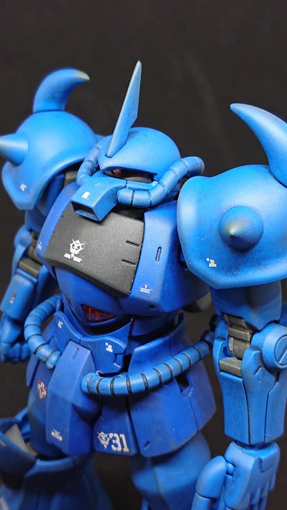 モノアイの加工が下手でした。