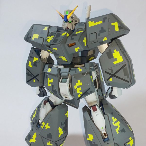 MG ガンダムNT-1ver2.0(アレックス)