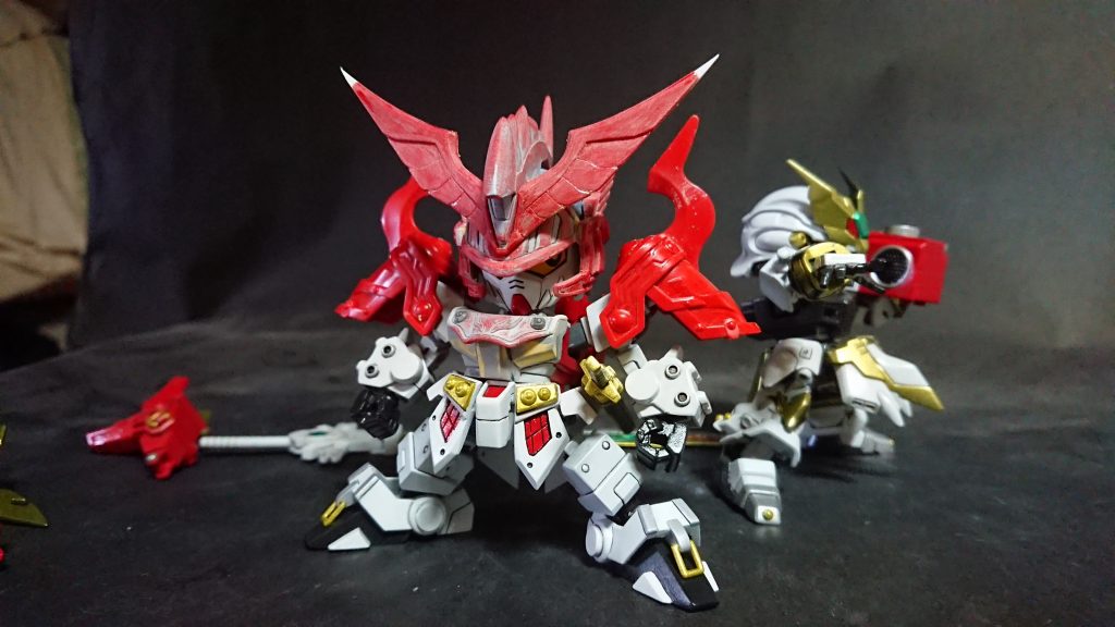 胴体はLEGENDBB武者頑駄無がベース。パテなどで！