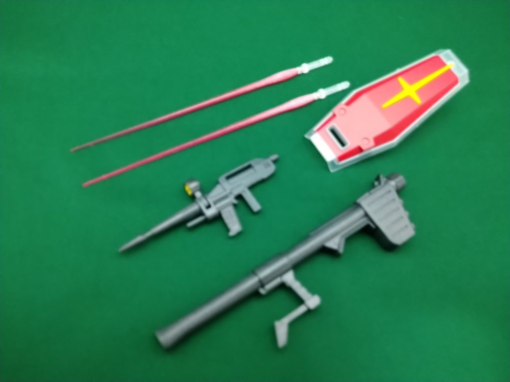 各種武器。失敬したパーツ含みます。