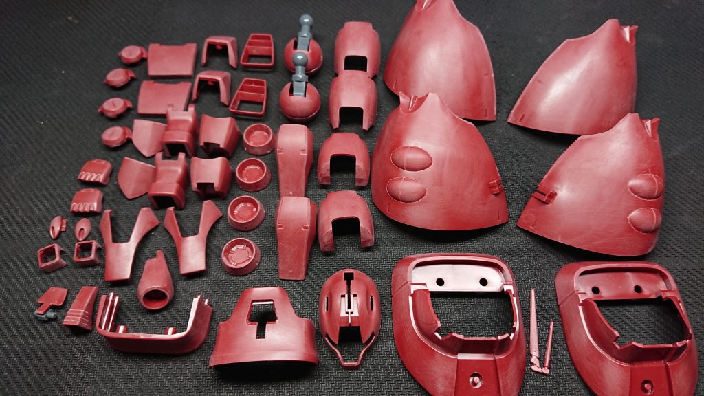 耐水ペーパーで水研ぎして表面処理。