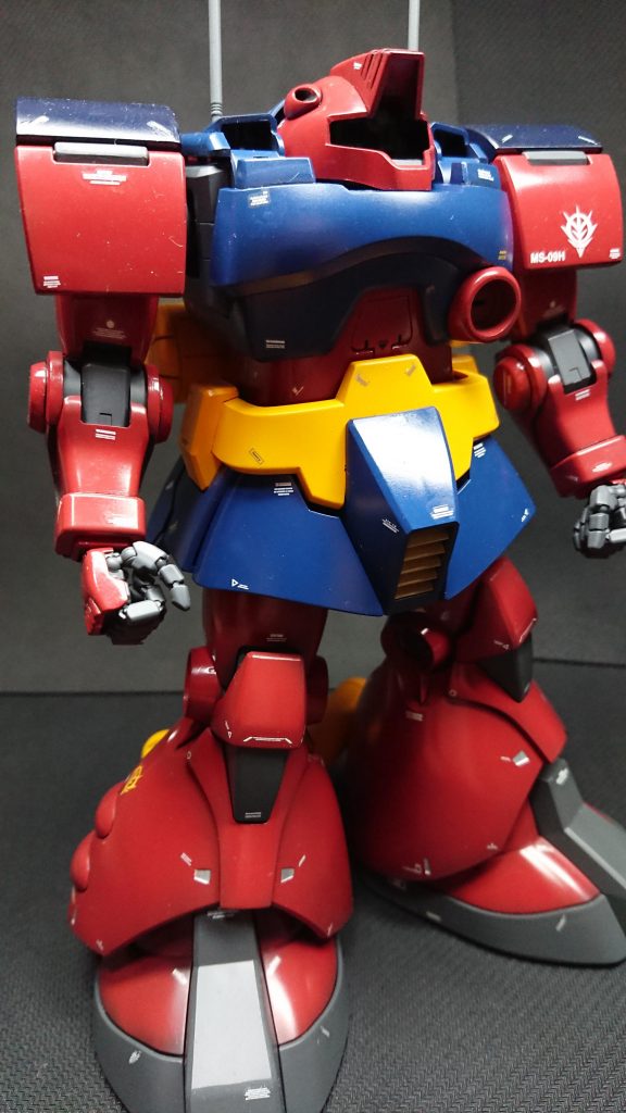 組み立ててデカールのバランスを確認したら半つや消しクリヤーでコート。最後まで見て頂いてありがとうございます。