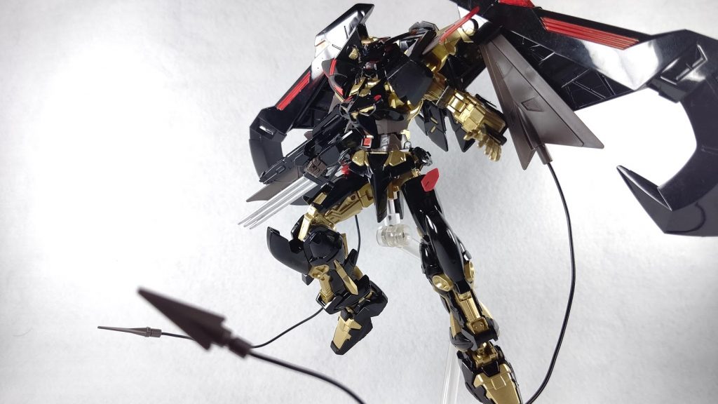 『これ以上語るは無意味、死ねっ!!』