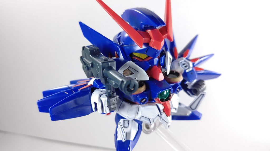 105mmマシンガン等も持てるんですがリーオーはBB戦士で出てないので・・・