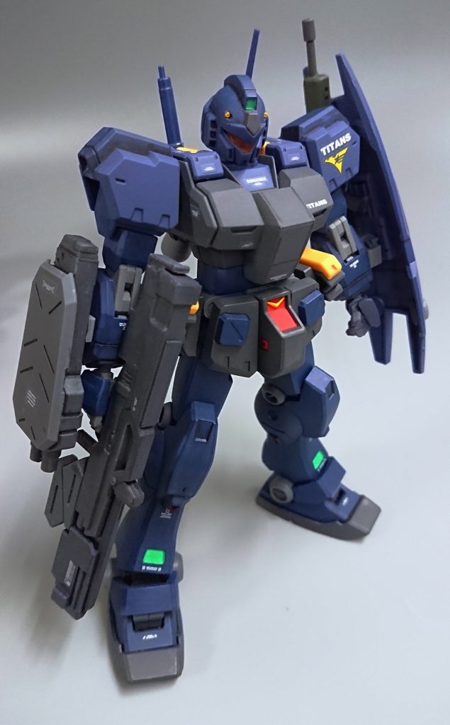 ティターンズ初期主力量産型モビルスーツで、背景にヘイズルがいる感じの ジムクゥエルに自分的にですが近づけたかと思います♪最後まで見て頂きありがとうございました。m(_ _)m 