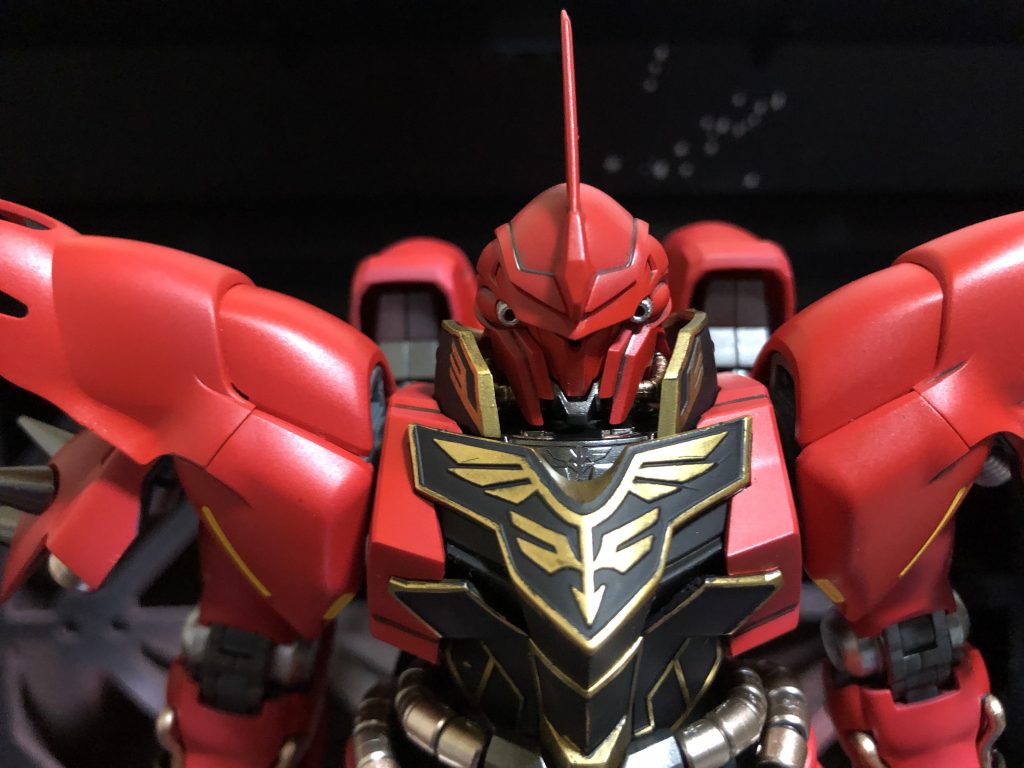 よく見るとエンブレムマスキングしようとした傷がありますがこれも思い出