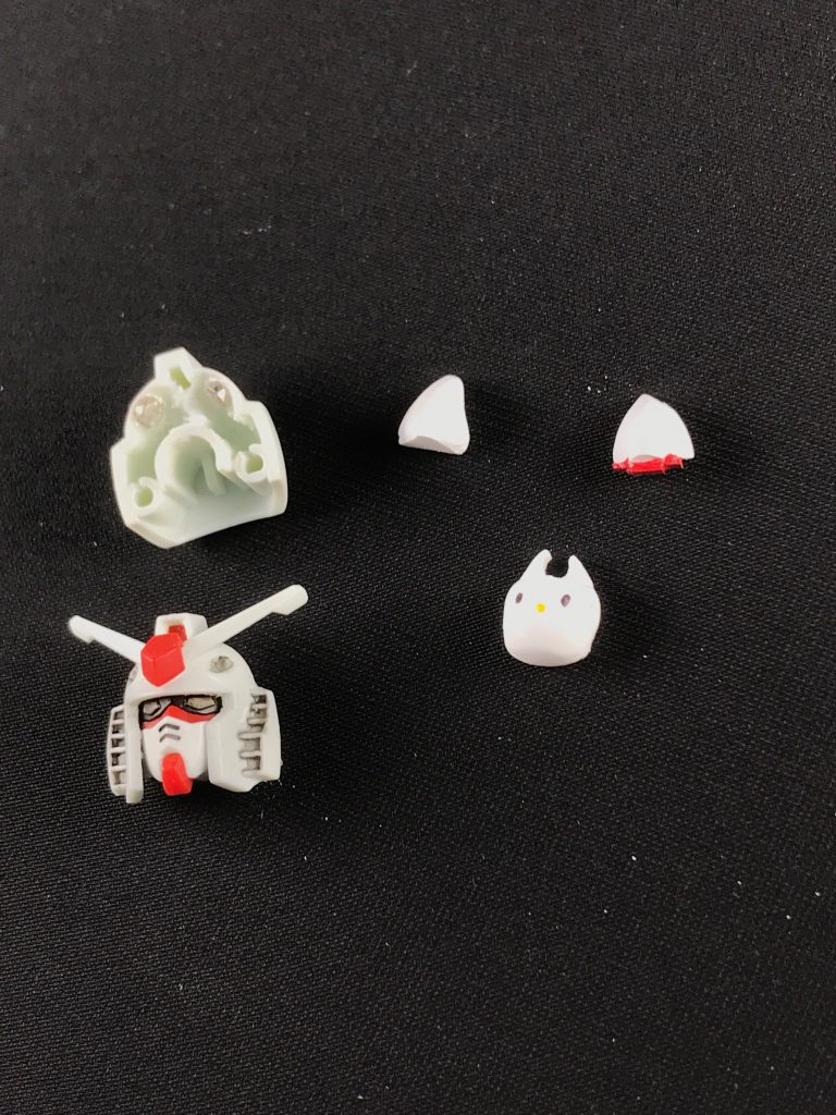 耳はマグネットパワーで着脱可能