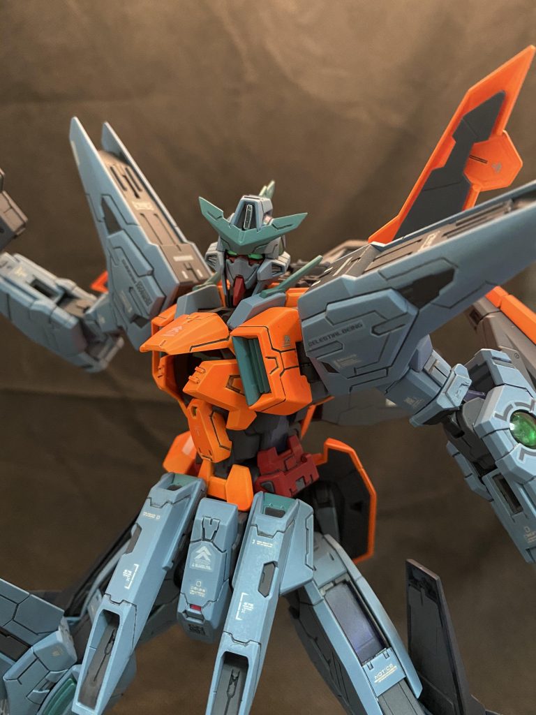 オレンジを際立たせる為に、黄色はグリーンに変えました。