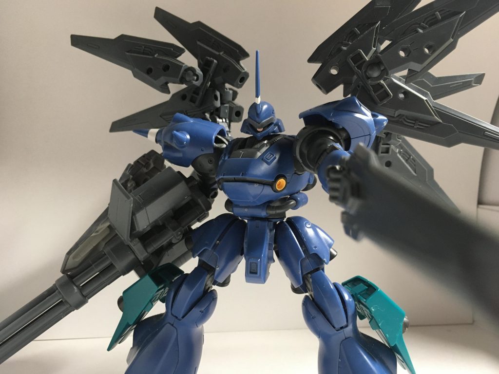 ライフルブレードを装備しています。