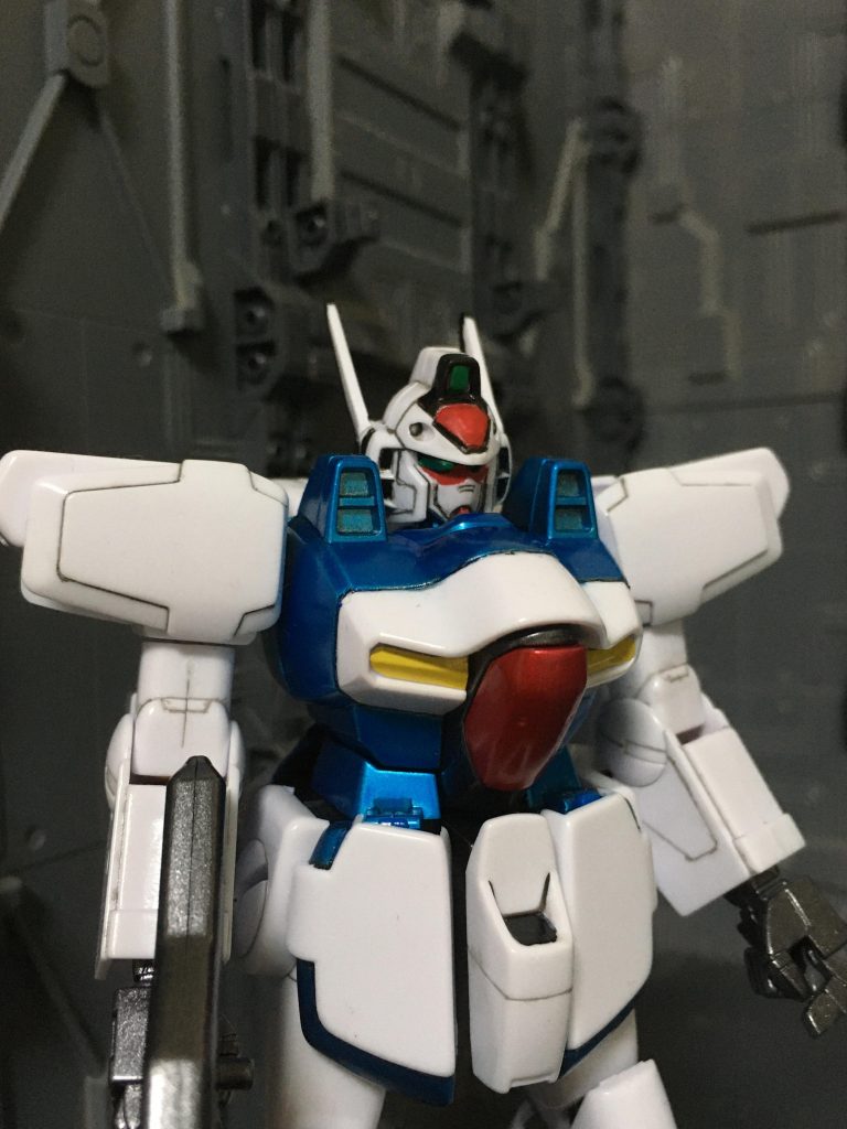 ボデーとフロントアーマーは塗装時マスキング必須です