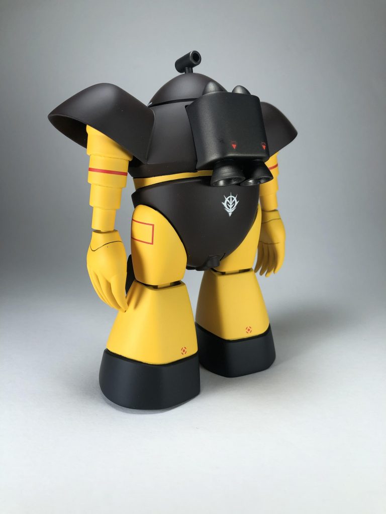 ゴッグのたくましい後ろ姿。